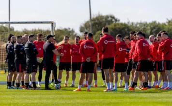 Kuqezinjtë nisin nga e para/ Pas eliminimit, Shqipëria përgatitet ndaj Ukrainës në miqësoren e Valencias