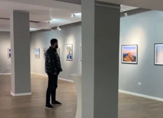 Vlora nga sytë e një alpinisti, ekspozitë me fotografi nga majat e maleve dhe bregdeti i qytetit