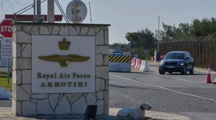 Sërish sirena alarmi në Akrotiri të Qipros, autoritete thirrje banorëve: Tregoni kujdes të shtuar, ekziston kërcënim i vazhdueshëm për sigurinë