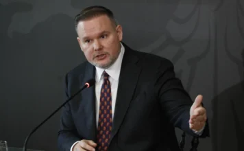 Kjo javë është afati i fundit”/ Ministri Demo për Territorialen: Kemi kushtet e duhura për një reformë cilësore