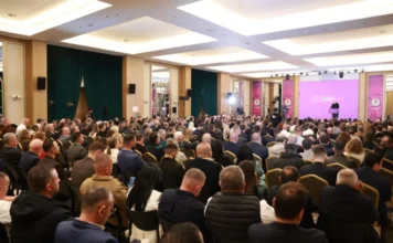 “Nuk e dimë sa do të zgjasë kjo situatë”/ Ndikimi ekonomik i rritjes së çmimit të naftës, Rama: Në vëmendje janë pensionistët, ata e ndjejnë më shumë