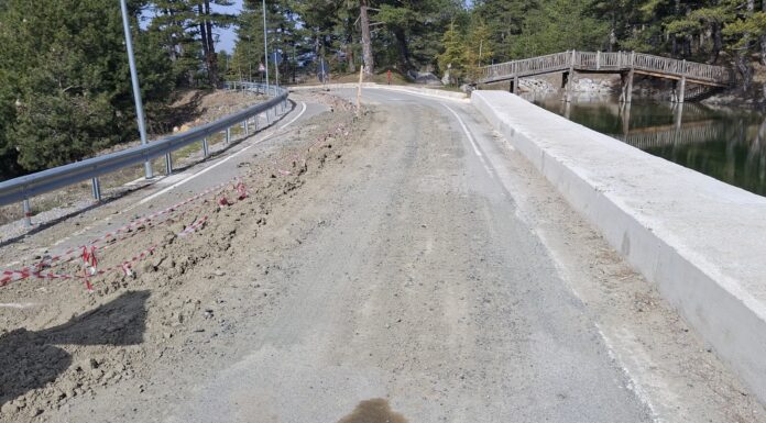 Në lidhje me rrëshkitjet e tokës në pjesën fundore të aksit rrugor Gjinar-Liqeni i Pashtreshit, Bashkia Elbasan sqaron: