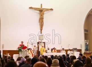 Mesha e ngjalljes së Krishtit, urimi i Imzot Dodaj: Pashkë të shenjtë, me Zotin çdo shpresë merr jetē