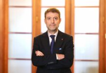 Protesta e studentëve shqiptarë në RMV, Hoxha: Përdorimi i gjuhës amtare, e drejtë themelore