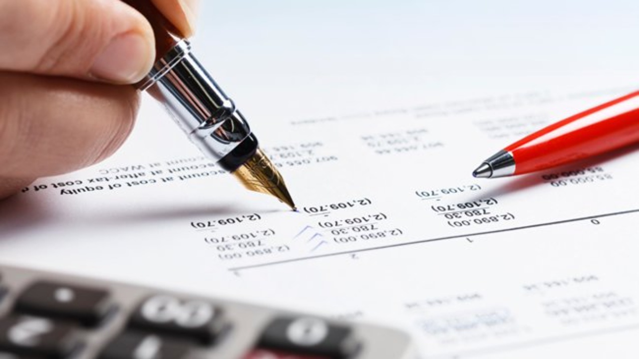 Bizneset rrisin borxhet ndaj shtetit  nuk paguajnë tatimin mbi fitimin dhe sigurimet shoqërore