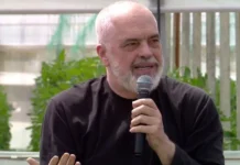 “Nuk është bllokuar gjë”, Rama për negociatat: Njerëzit e ligj përdorin shqiptarët si mish për top ndaj qeverisë. Nuk e dinë që të japin ujë në bisht të lugës