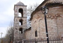 Voskopoja, mes kishave shekullore dhe natyrës alpine