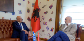 “To Vima”: Ministri grek i Mbrojtjes vizitë në Tiranë, takim me Ramën dhe Nufin