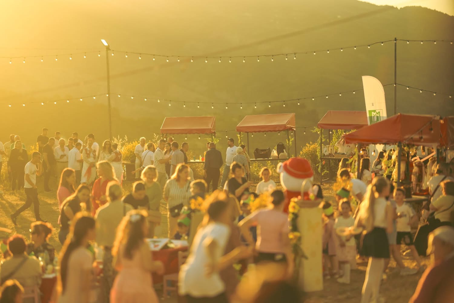 “Festa e qershisë” në Godolesh promovim traditës dhe potencialit të zonës