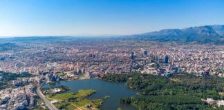 “La Vanguardia”: Shqipëria në qendër të udhëtimit magjepsës në Ballkan