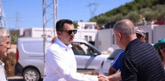 Protestë në Kryezjarr për rrugën e dëmtuar, kryebashkiaku Llatja siguron garanci nga kompania për rehabilitimin e plotë