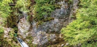 “Si Viaggia”: Shqipëria, destinacioni që bashkon detin dhe malin në një udhëtim të vetëm