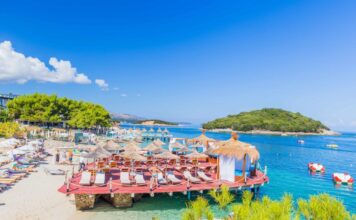 “Travel off Path”: Saranda kryeson listën e destinacioneve bregdetare më ekonomike në Evropë