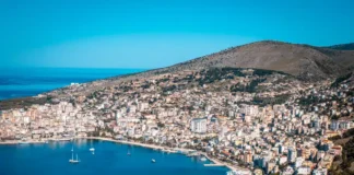 Media franceze: Riviera dhe Alpet shqiptare, mes destinacioneve që po tërheqin vëmendjen e botës