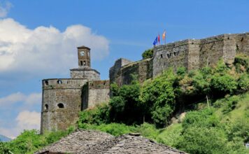 100 mijë vizitorë në Kalanë e Gjirokastrës për vitin 2026