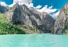 Nga qytetet e UNESCO-s te plazhet e Jonit, media italiane zbulon 15 mrekullitë e Shqipërisë