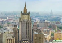 MOSKË – Rusia pretendon se ambasada e saj në Stokholm është shënjestruar nga një sulm me dron