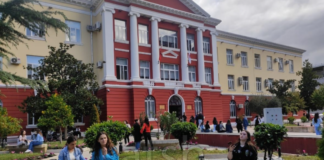 Xhelaj për ATSH-në: Aplikimi për në universitete në tre raunde, procesi nis në 27 korrik