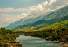 Faqja e njohur mjedisore: Vjosa lumi i fundit i egër i Evropës