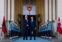 Rama pritet nga Erdogan në Pallatin Presidencial në Ankara