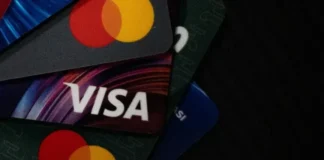 TOKIO – Një defekt në rrjetin e kartave të kreditit “paralizon” Japoninë