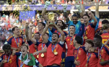 Media botërore me superlativa për mbretëreshën e re të futbollit