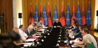 Rama: PS e ka pushtetin nga vota e popullit, nuk braktisim përgjegjësitë nga thirrjet e një pakice në bulevard