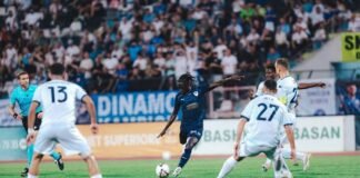 La vajzën e vogël dy ditë në shtëpi për të parë në stadium ”Dinamo”-”Pafos”