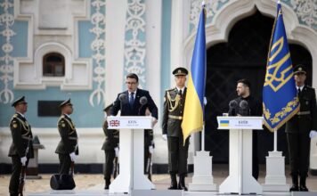 KIEV – Burnham: Ukraina mban gjallë “Flakën e Lirisë” evropiane