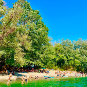 Bregu i Bunës në Dajç kthehet në destinacion tërheqës për turistët