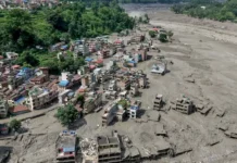 NEPAL – 2 381 të zhdukur, përfshirë 644 të huaj, pas përmbytjeve katastrofike