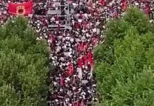 Rama ndan pamje nga “Marshi për liri” në Prishtinë: Liria ka emër