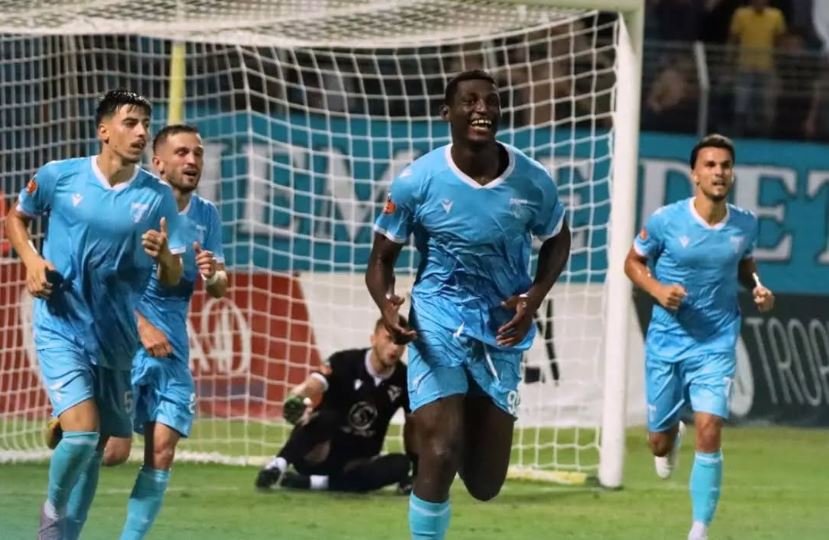 Teuta fiton ndaj Vorës dhe ngjitet në krye të Superiores