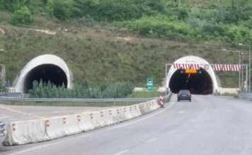 Qarkullimi në tunelin e Kërrabës në njërin kah gjatë mbrëmjes për shkak të punimeve