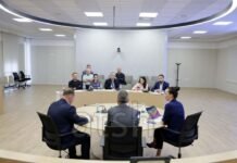 KQZ takim me partitë për zgjedhjet vendore 2027, PD nuk mbështet zgjerimin e votimit elektronik