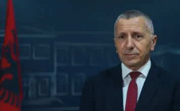 Zgjedhjet në Serbi, Kamberi: Dy mandate për shqiptarët, në garë për të tretin